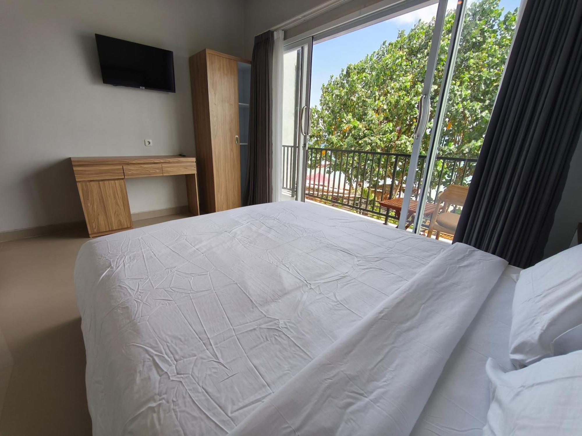Lushy Hostel Nusa Penida Toyapakeh Екстериор снимка